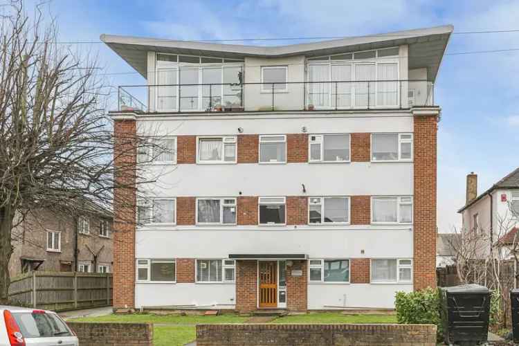 2 bedroom ground floor flat for sale