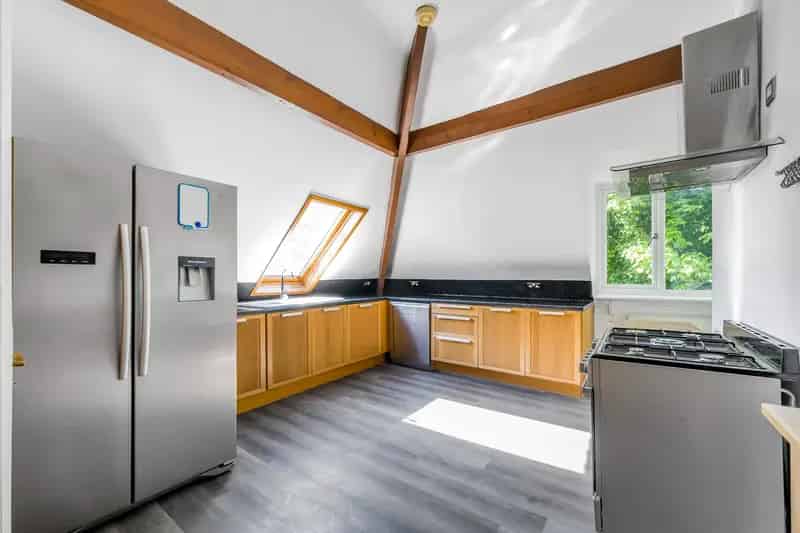 3 Bedroom Flat House to Rent Near Roundhay Park