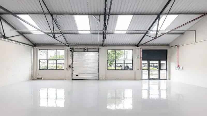 Slough Warehouse Unit To Let