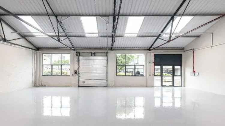 Slough Warehouse Unit To Let