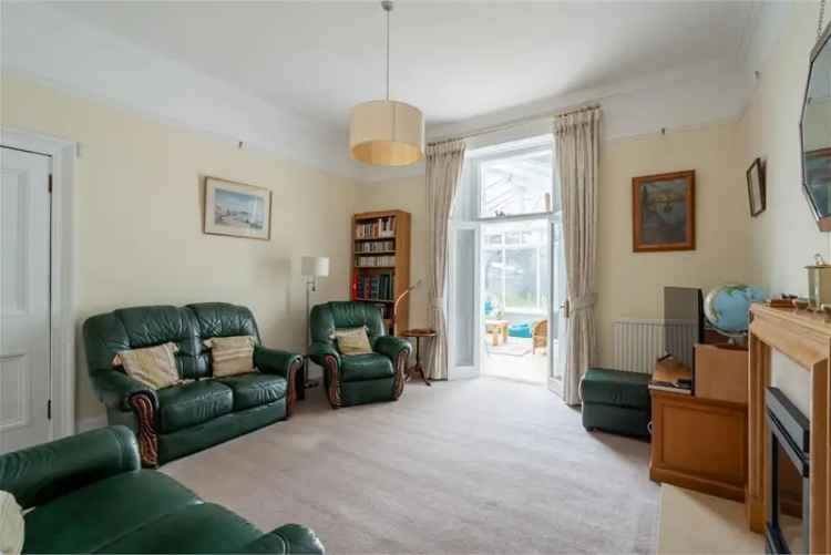 4 Bed Semi Detached House with 3 Reception Rooms and Large Garden