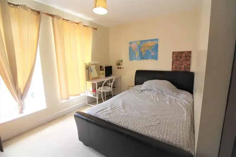 1 Bedroom City Centre Apartment to Rent