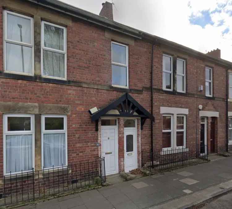 3 Bedroom Flat to Let in Gosforth