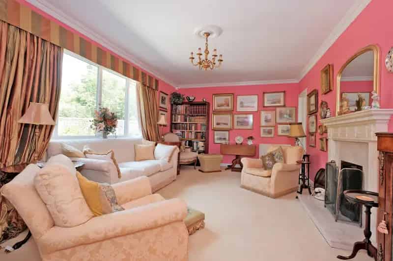 3 Bedroom Detached Bungalow for Sale in Bieldside