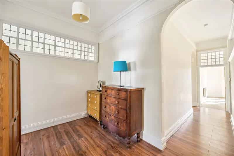 4 Bedroom Flat near Streatham Hill Station