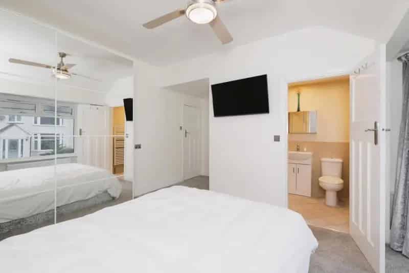 4 Bed House for Sale in Sheffield