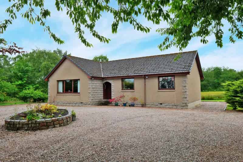Three Bedroom Home in Insch