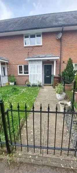 Family Home Near Train Station St Bede Primary Catchment