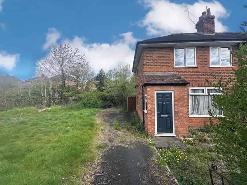 2 Bedroom Semi-Detached House for Sale