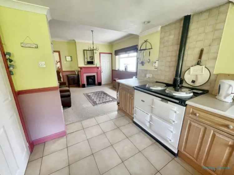 4 bed house for sale