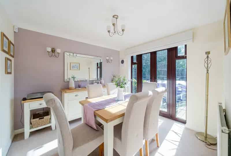 4 Bedroom Detached House For Sale Near Amenities