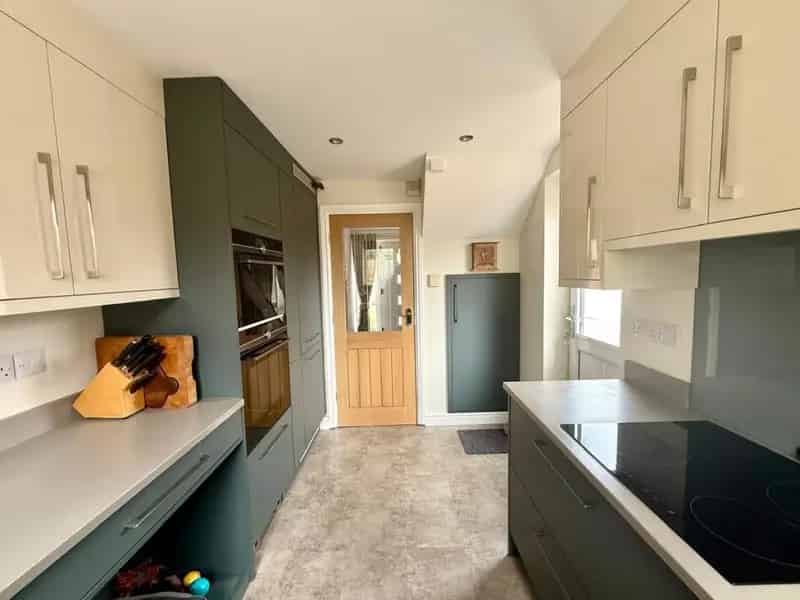 3 Bedroom House For Sale