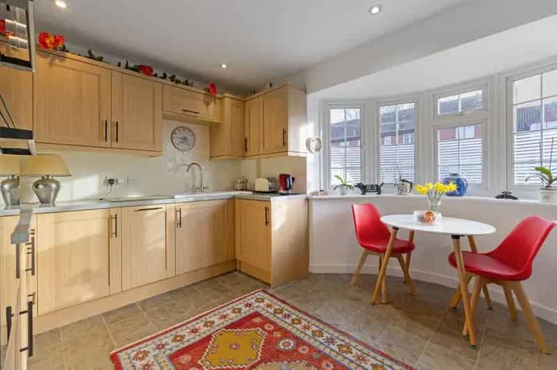 3 Bedroom Link Detached House for Sale