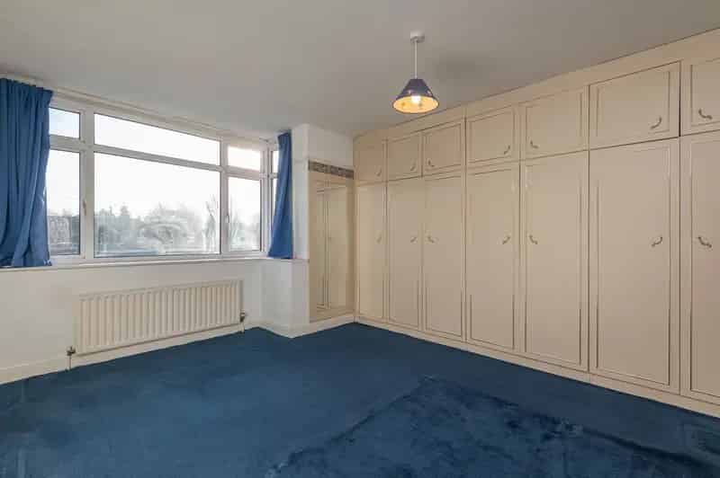 4 Bedroom Terraced House to Rent