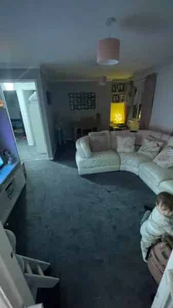 Flat For Rent , Reigate and Banstead, England