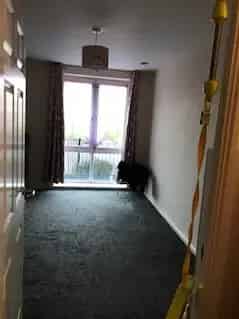 Spacious Ground Floor Flat Near Canal Park Train