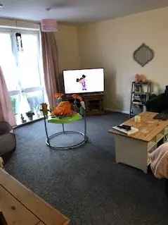 Flat For Rent in Charnwood, England