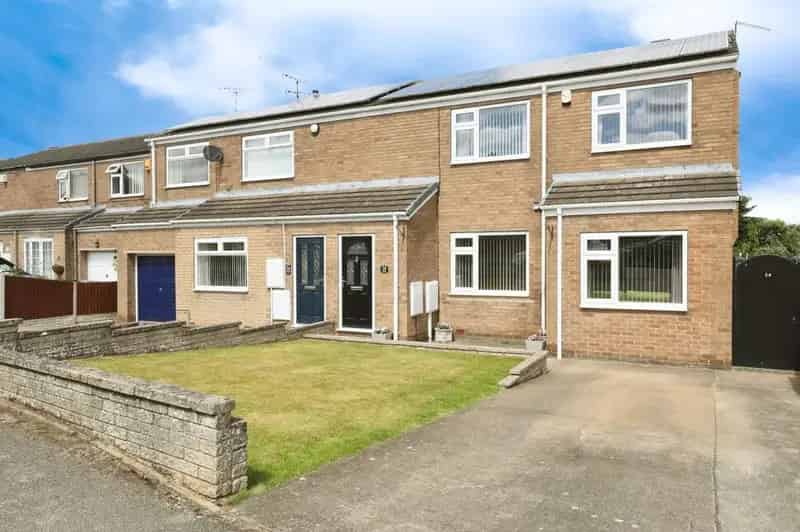 4 Bedroom Semi Detached House for Sale Woodsetts South Yorkshire