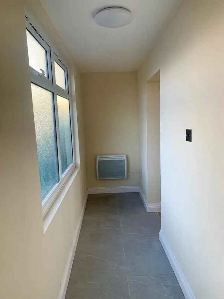 1 bedroom in a flat share to rent