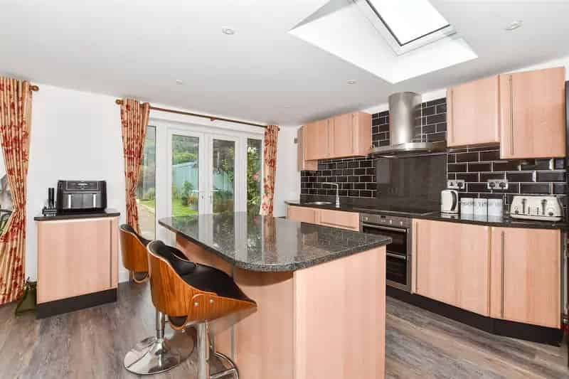3 Bedroom Terraced House for Sale Near Lintott Square