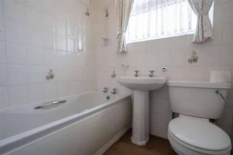 2 Bed Semi-Detached House for Sale Sheldon