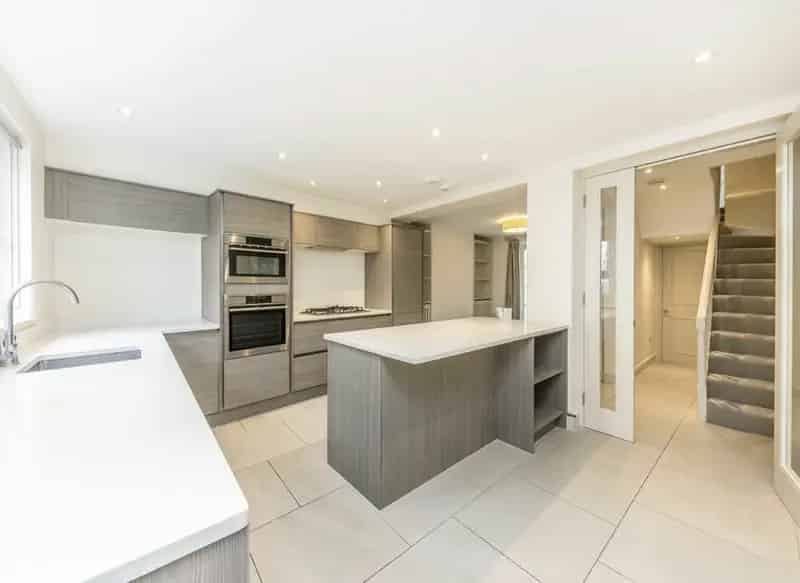 Four Bedroom Period House in Chelsea