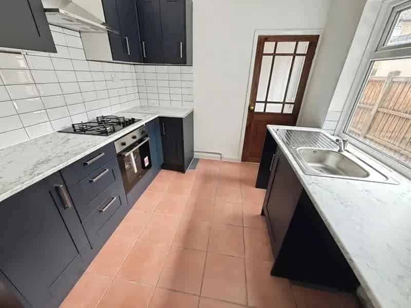 2 Bedroom Mid Terrace House to Rent London E13