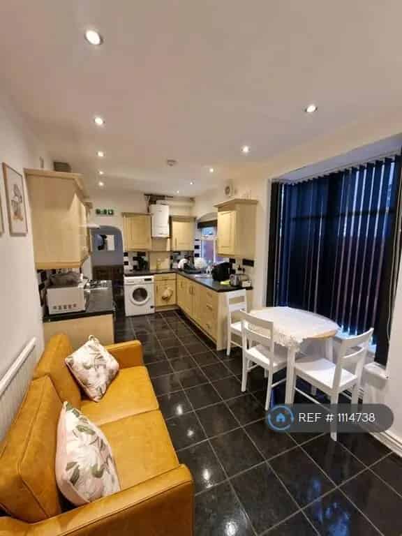 1 bedroom house share