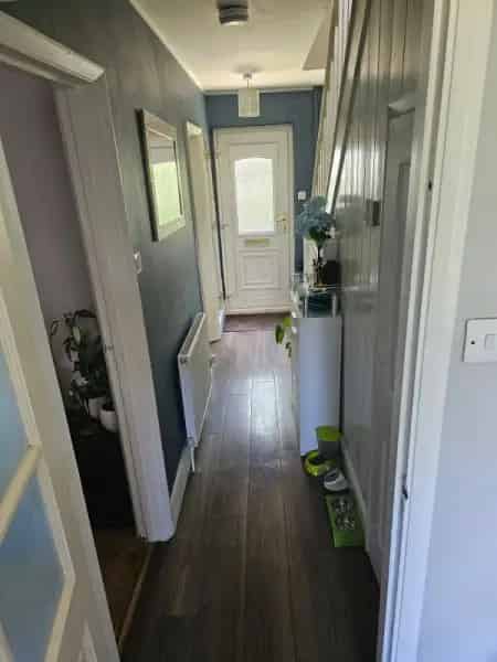 2 Bedroom End Terrace House Large Garden