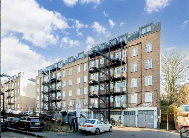 Four Double Bedroom Apartment Near Finchley Road Tube