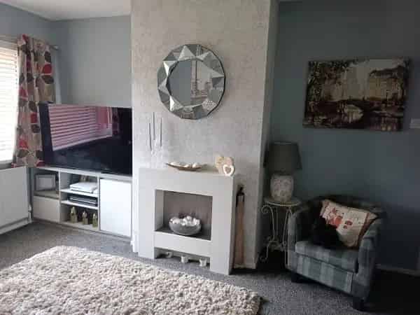One Bedroom Bungalow with Garden and Shed