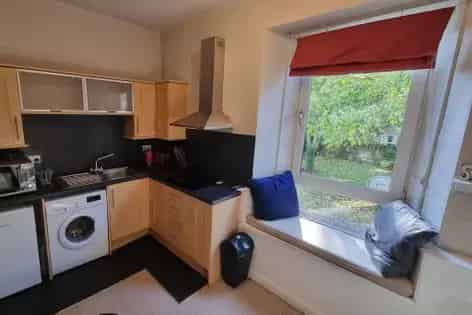 1 Room 51m² Flat Aberdeen City Centre - Electric Heating Double Glazing