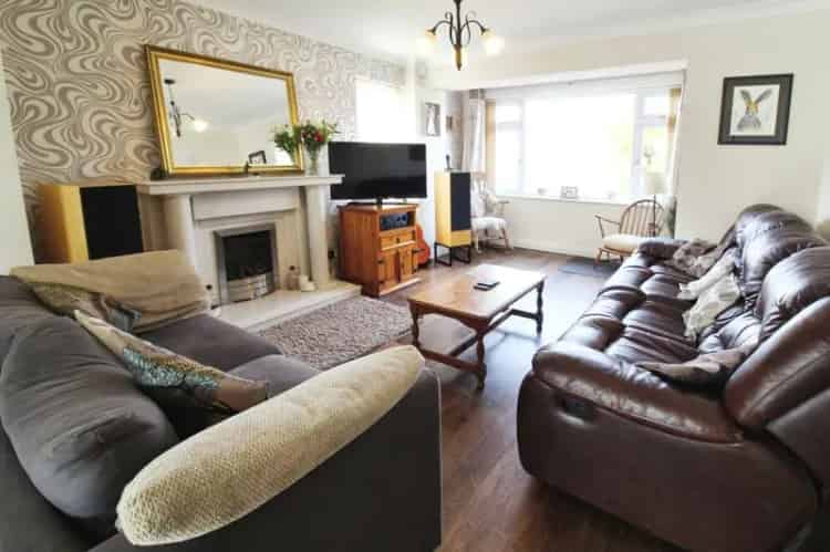 3 Bedroom Detached House for Sale in Colne, Lancashire