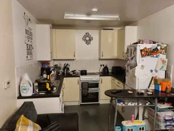 1 Bed Flat Canary Wharf E14 - Near Transport and Amenities