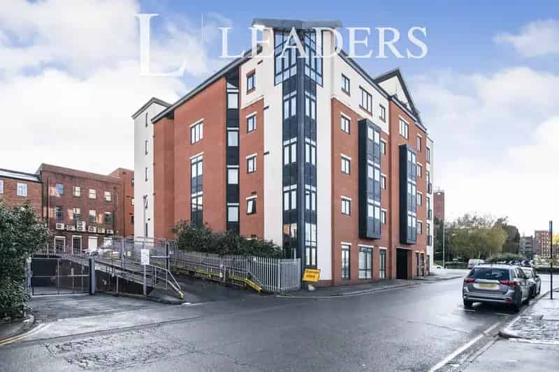 1 Bedroom Apartment to Rent Near New Street Station