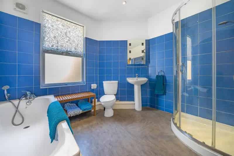 Flat For Sale , London, England