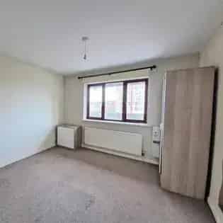 3 rooms room of 185 m² in Birmingham