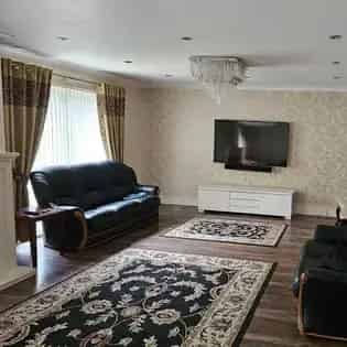 2 rooms house of 547 m² in Birmingham