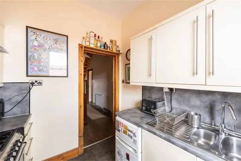 2 Bed Flat Tranent Double Upper 1 Reception Room