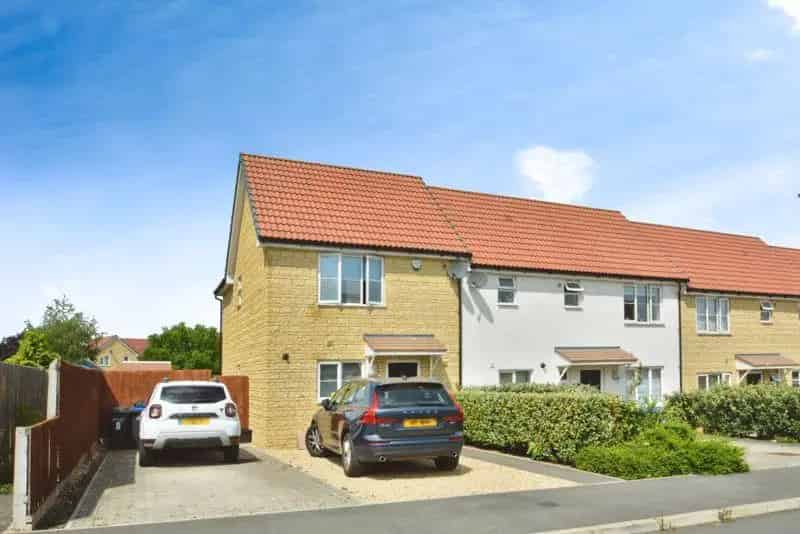 3 Bedroom Terraced House for Sale - Shared Ownership