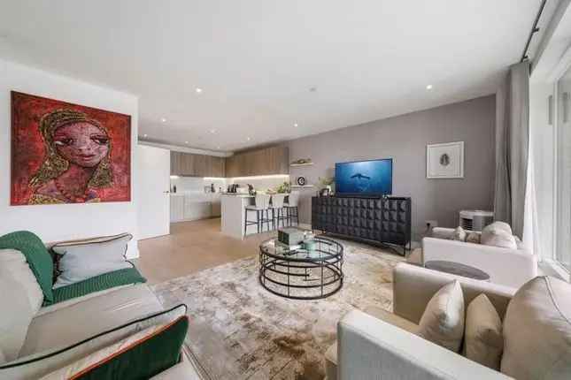 Flat for sale in The Avenue, Queens Park, London NW6