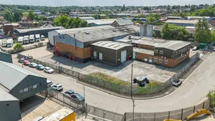 Industrial Warehouse Unit with Offices For Sale