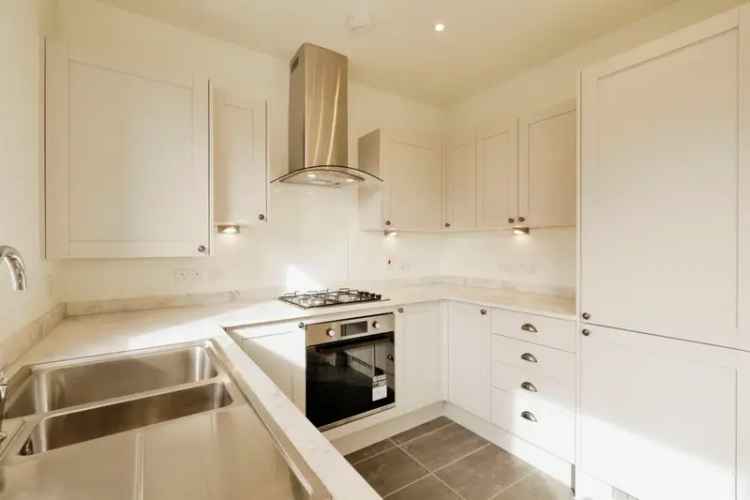 3 Bedroom New Build Home Modern Open Plan Living Landscaped Garden