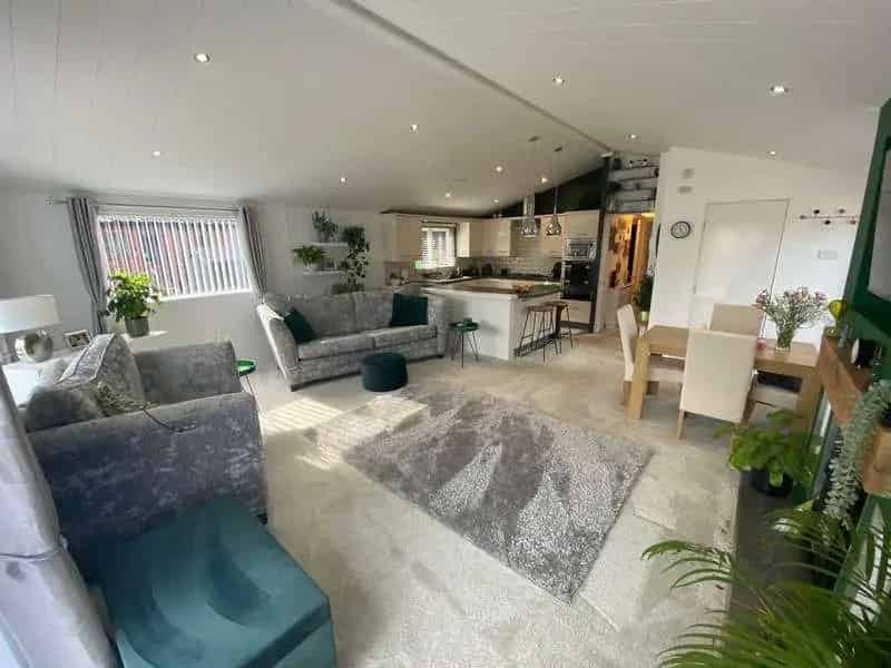 2 Bed Luxury Lodge for Sale
