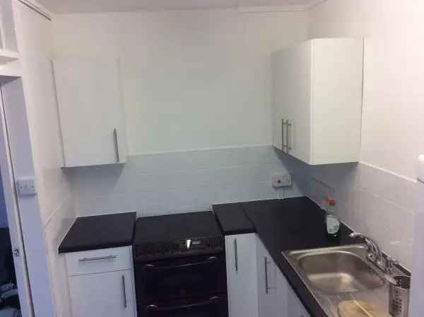 Flat For Rent in City of Westminster, England