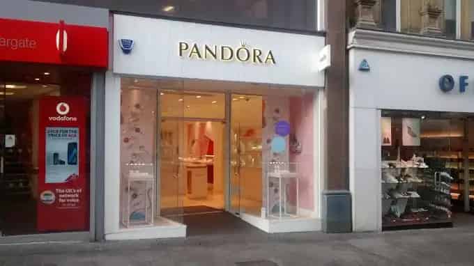 Sheffield City Centre Retail Unit Fargate High Footfall
