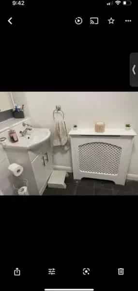 Spacious 2-Bed Family Flat with Garden and Parking