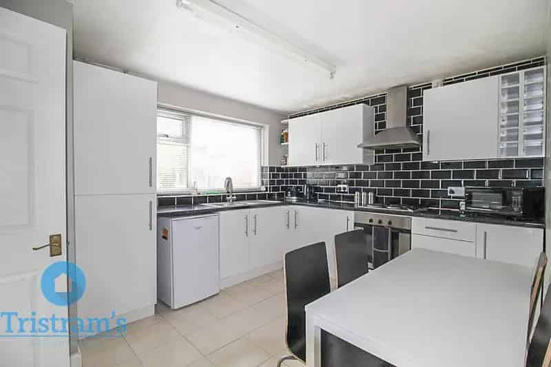 3 Bedroom Terraced House to Rent in Clifton
