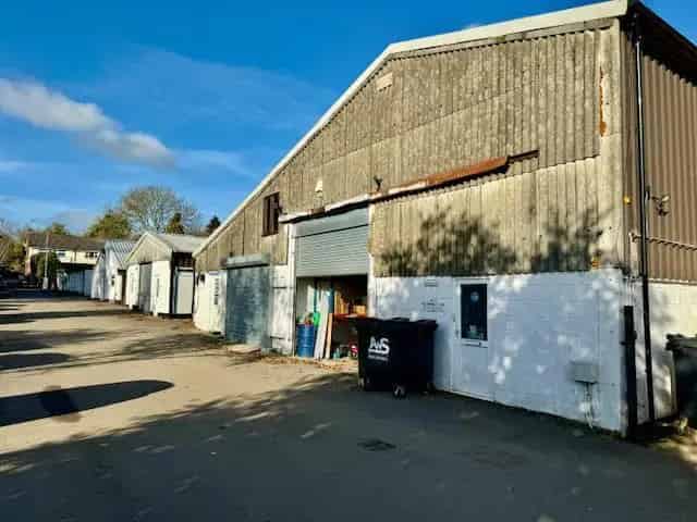 Industrial Storage Units Ground Floor Open Plan Various Uses