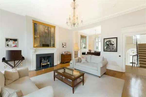 Chester Square, London, SW1W 9EA | Property for sale | Savills